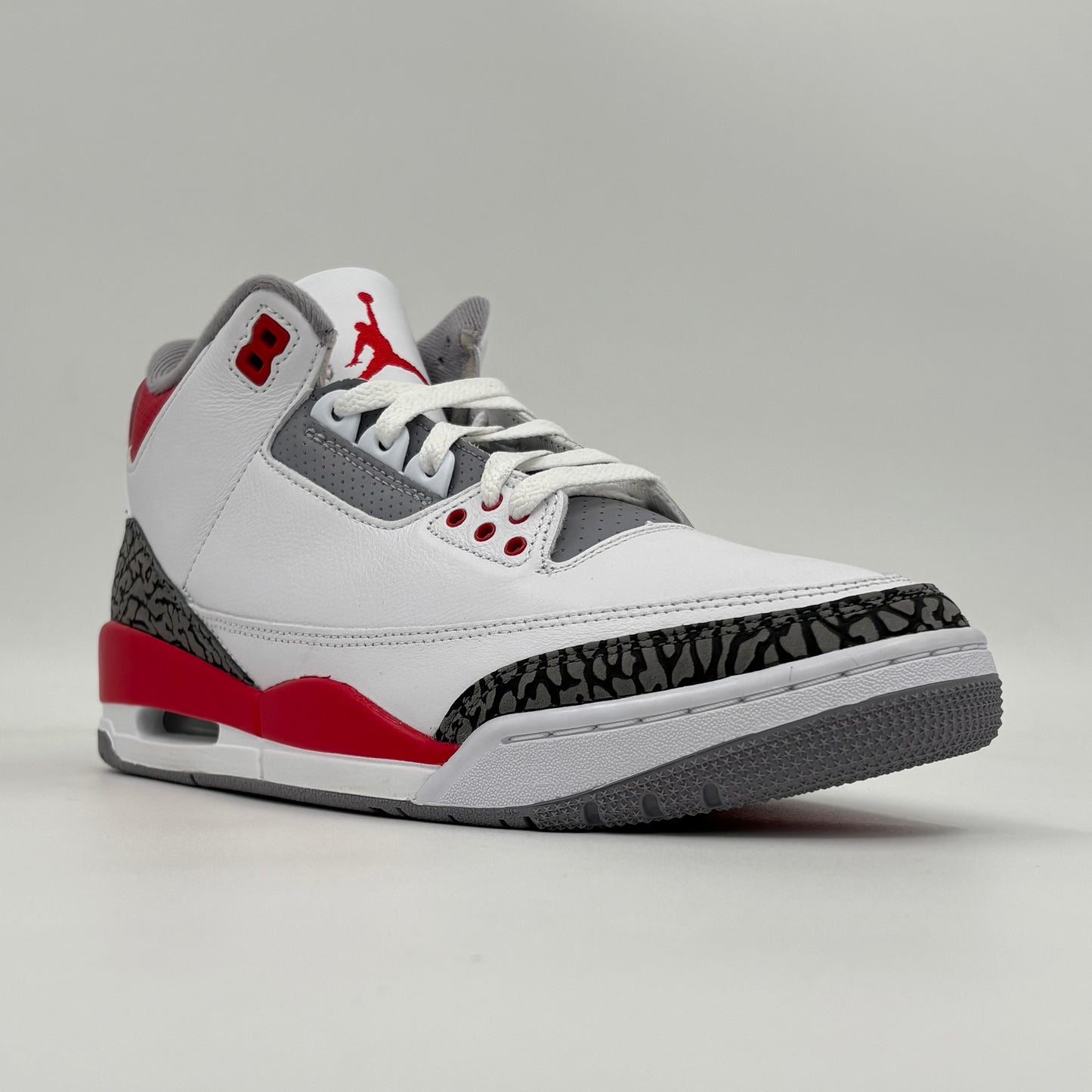 Air Jordan 3 Retro Fire Red