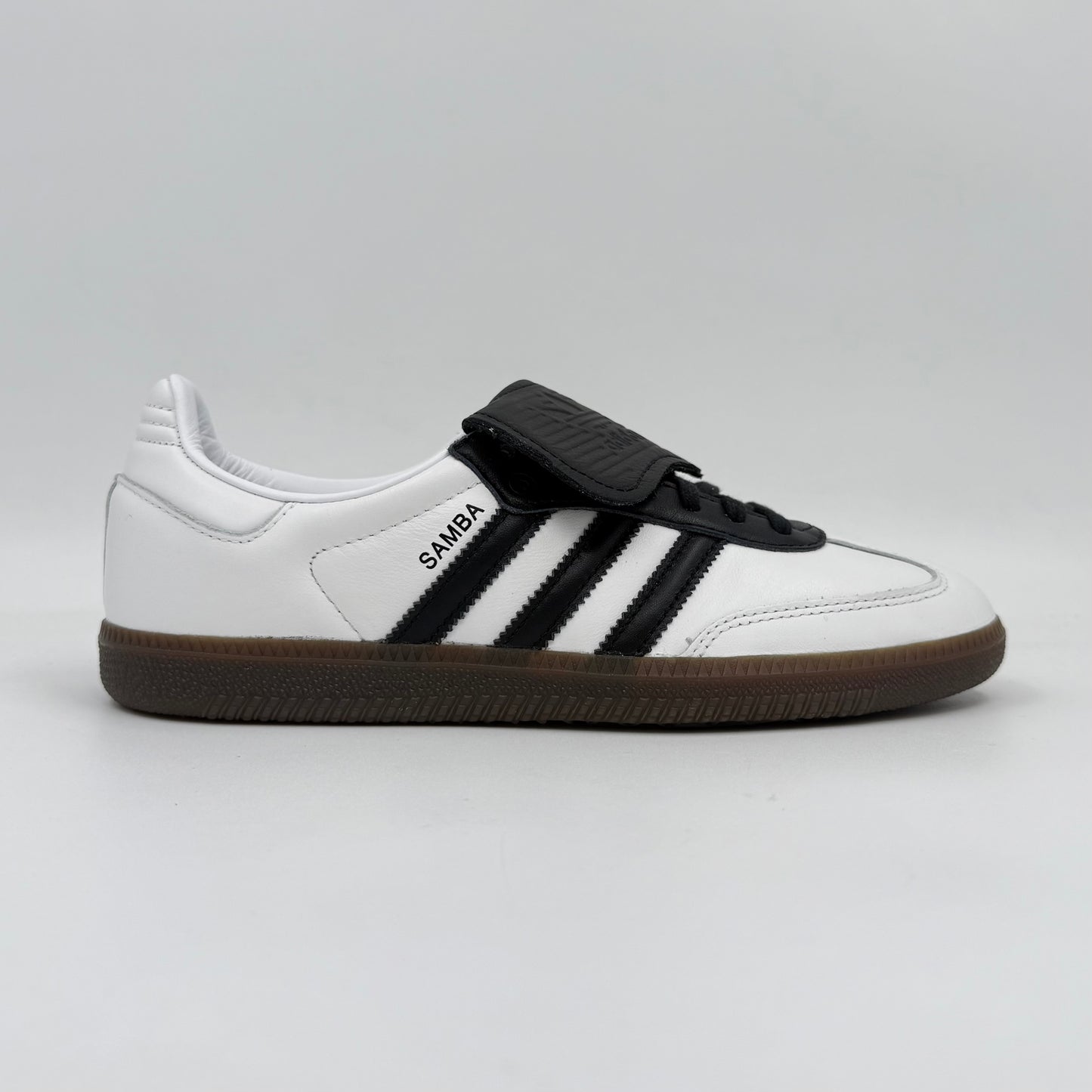 Adidas Samba LT
Cloud White Core Black