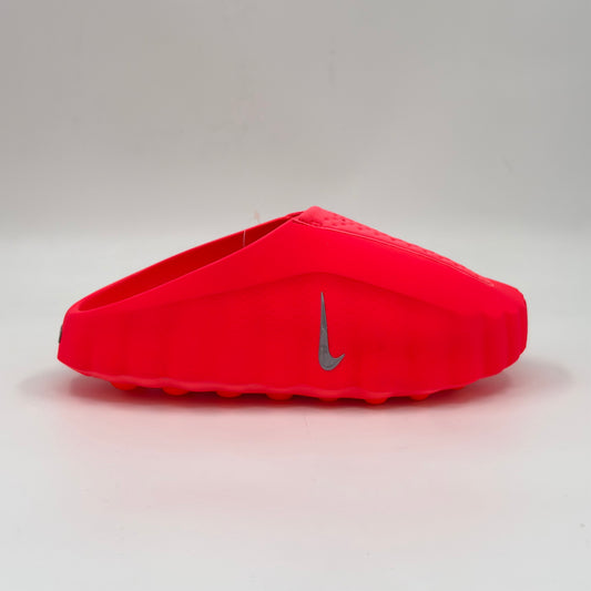 Nike Mind 001 Slide
Solar Red