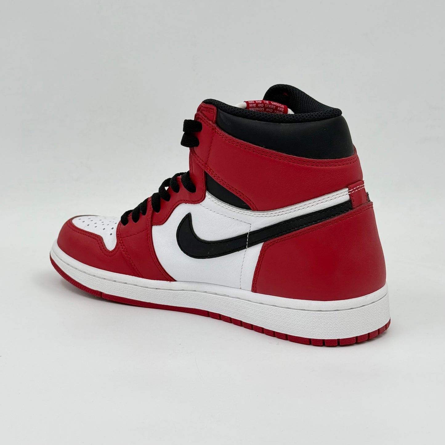 Jordan 1 Retro
Chicago (2015)