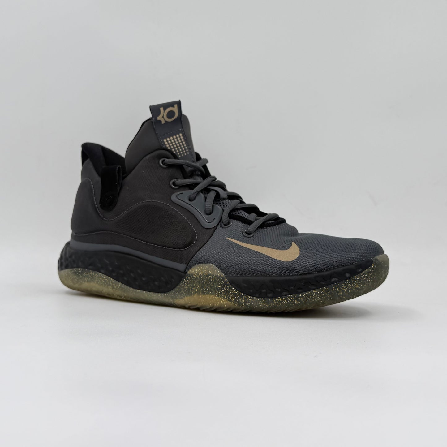 Nike KD Trey 5 VII
Dark Grey Club Gold (Pre-owned condition 9/10)