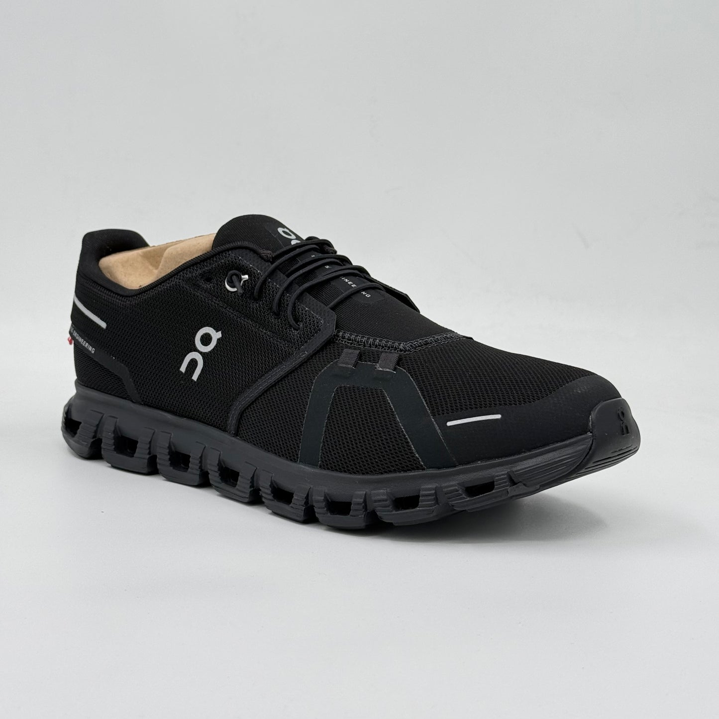 Cloud 6 Black Black