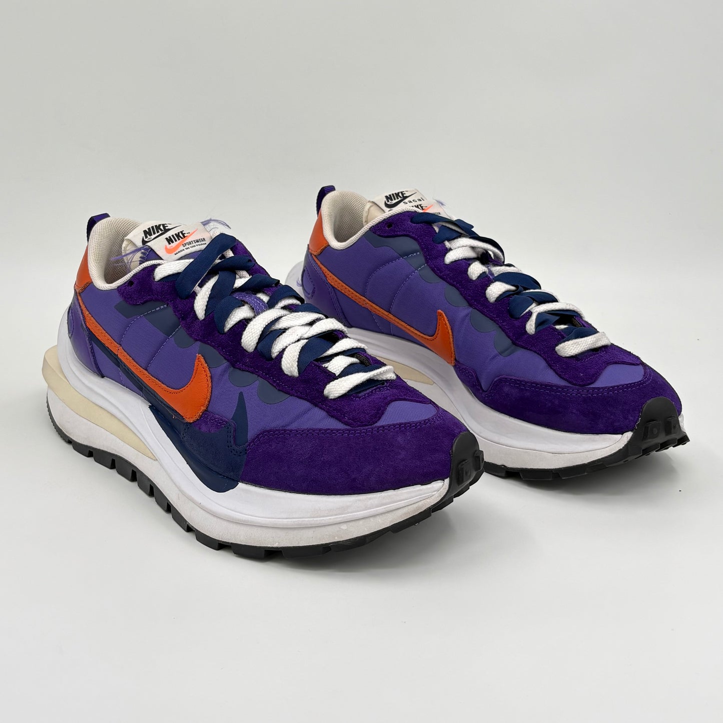 Nike x Sacai VaporWaffle Dark Iris