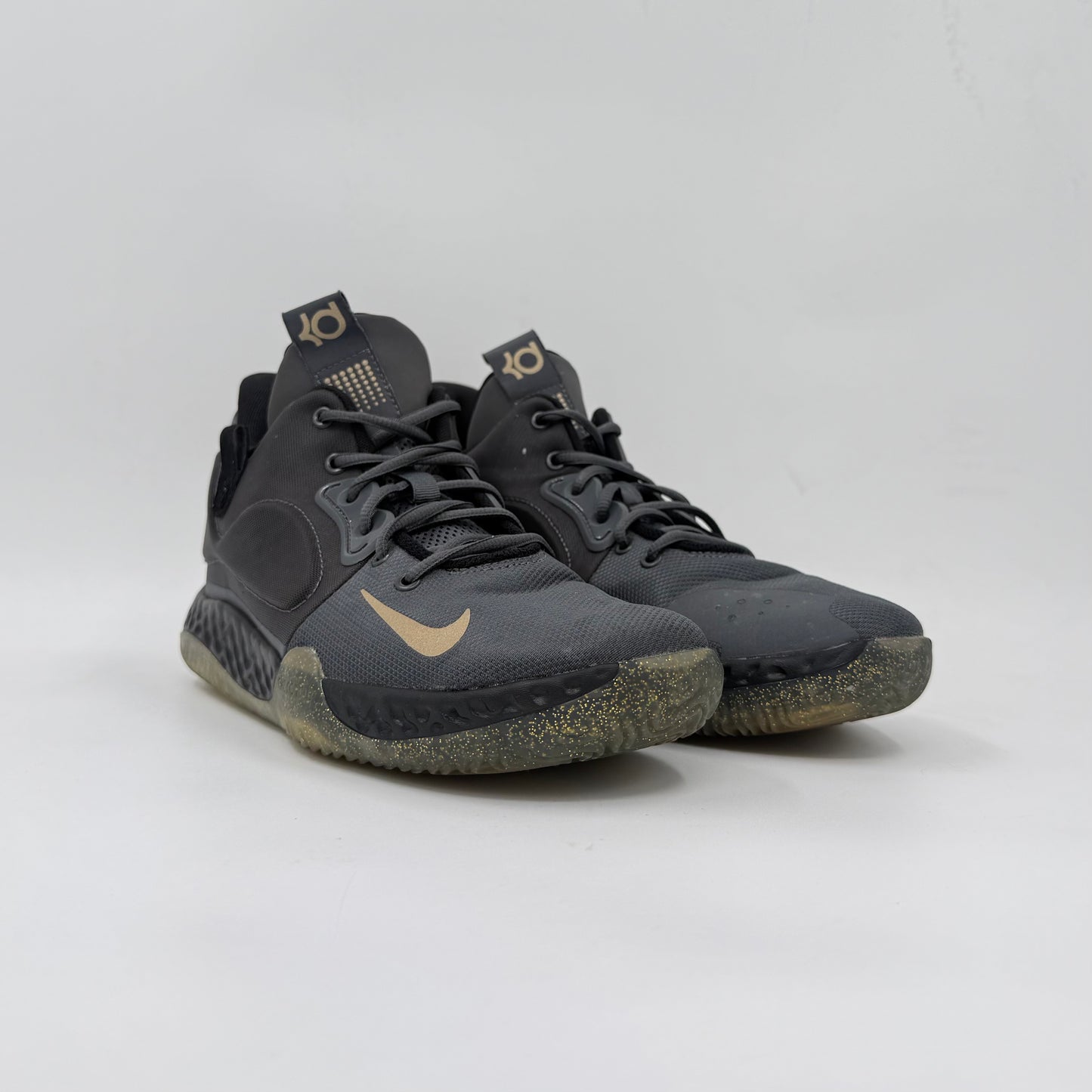 Nike KD Trey 5 VII
Dark Grey Club Gold (Pre-owned condition 9/10)