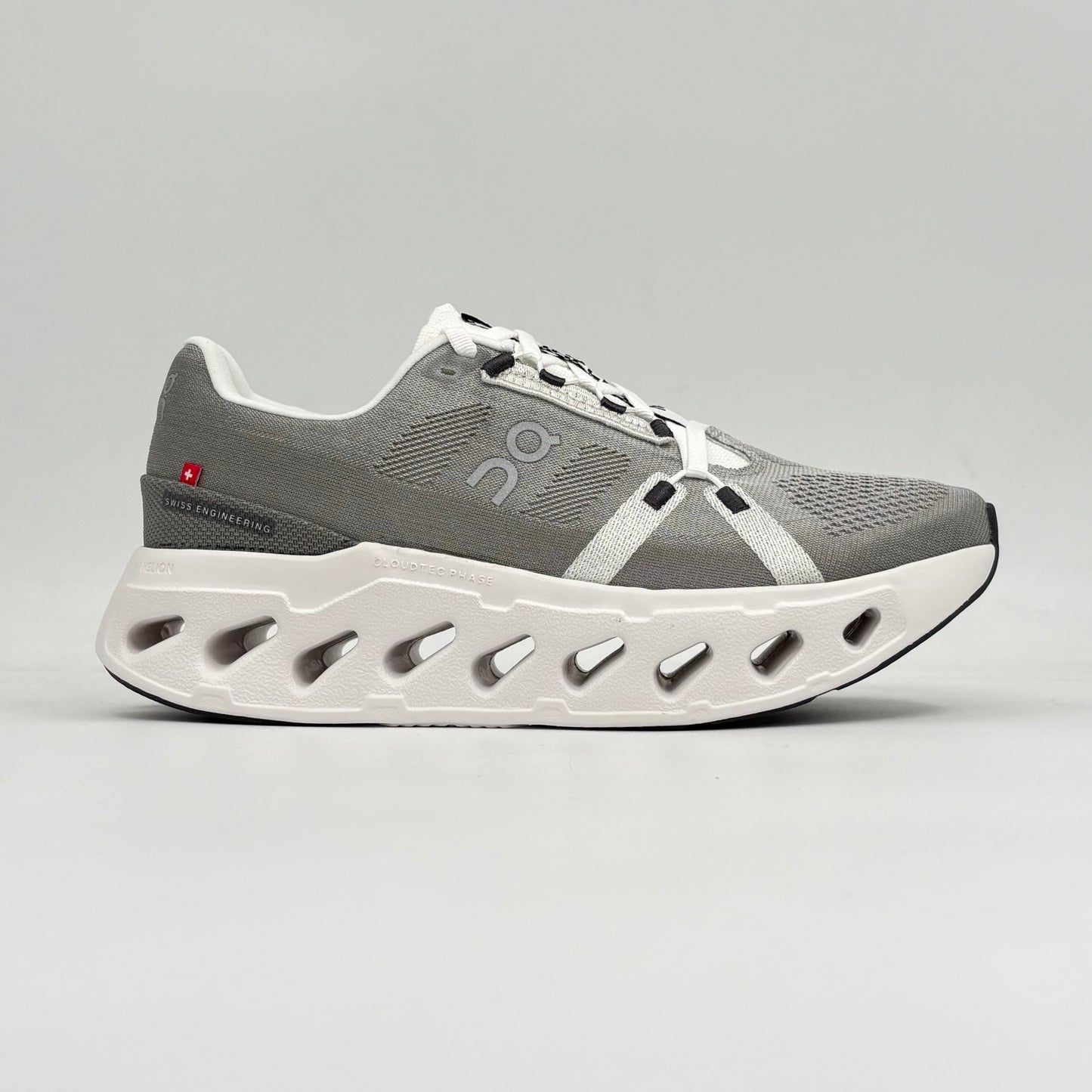 On Running Cloudeclipse Alloy White