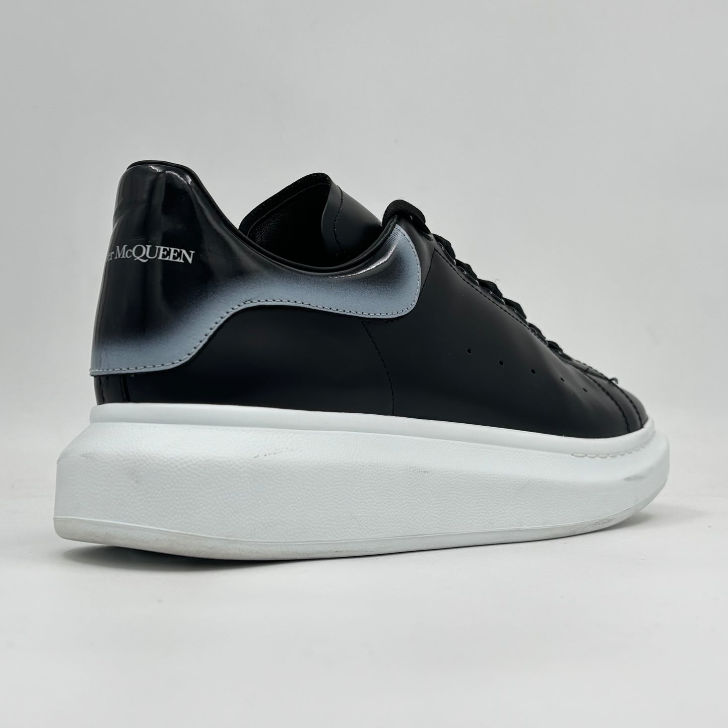 Alexander McQueen Oversized (Pre-owned 8/10)