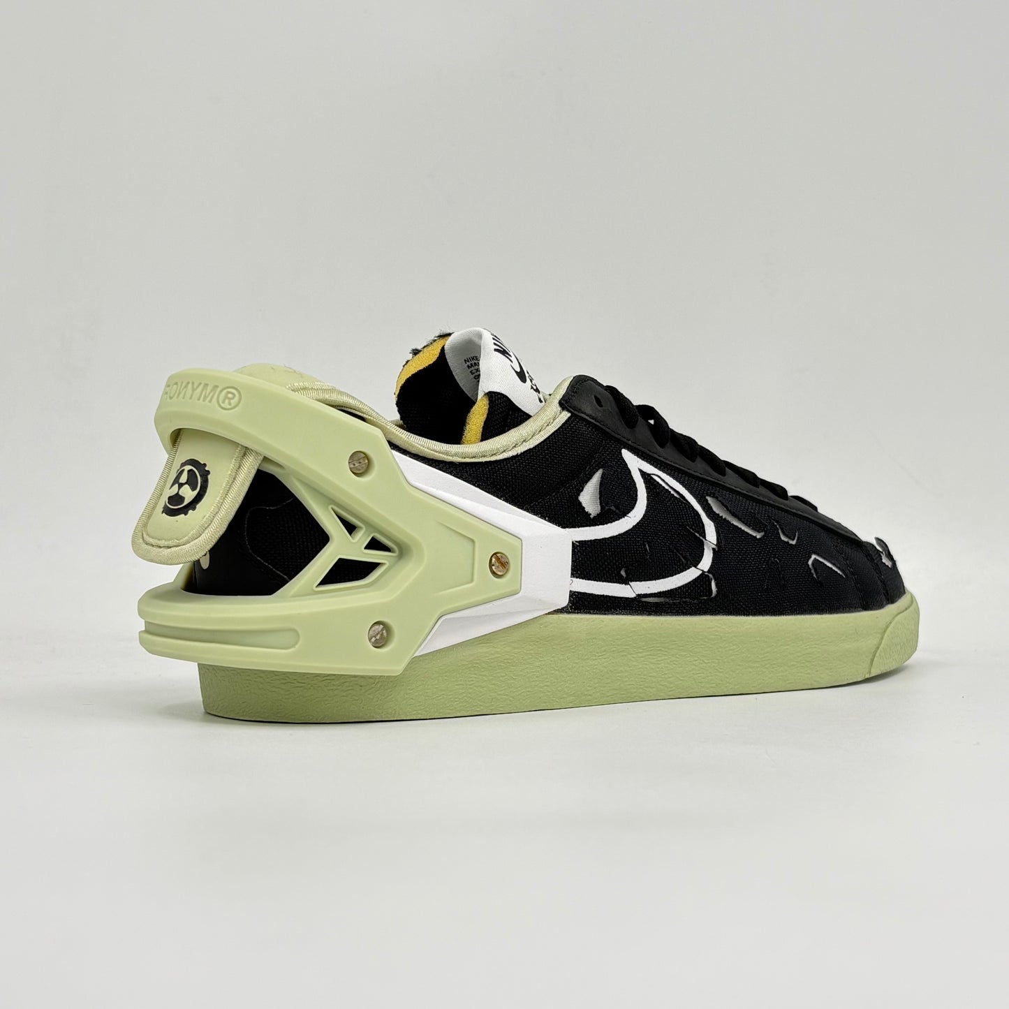 Nike Blazer Low Acronym