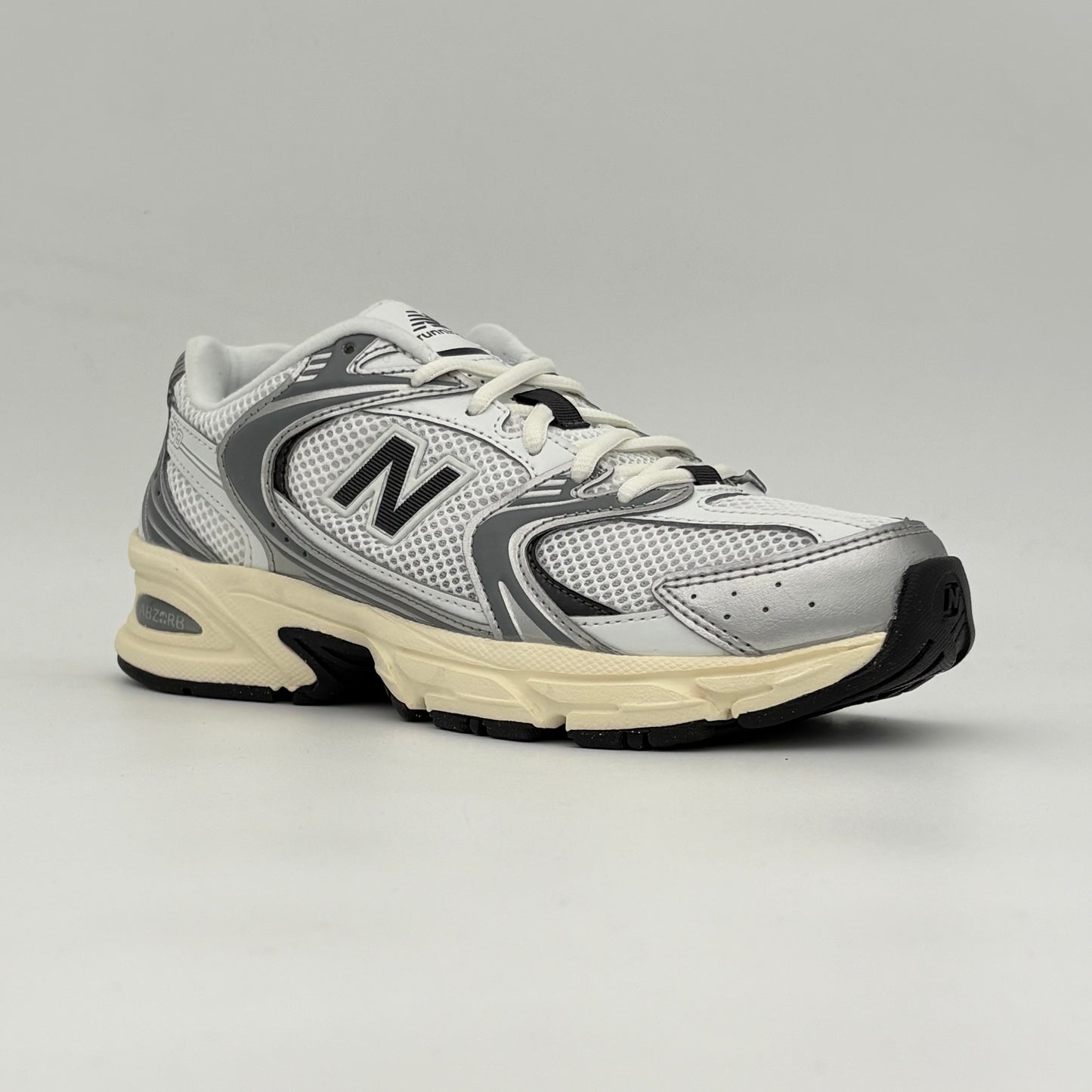 New Balance 530                       Silver Black