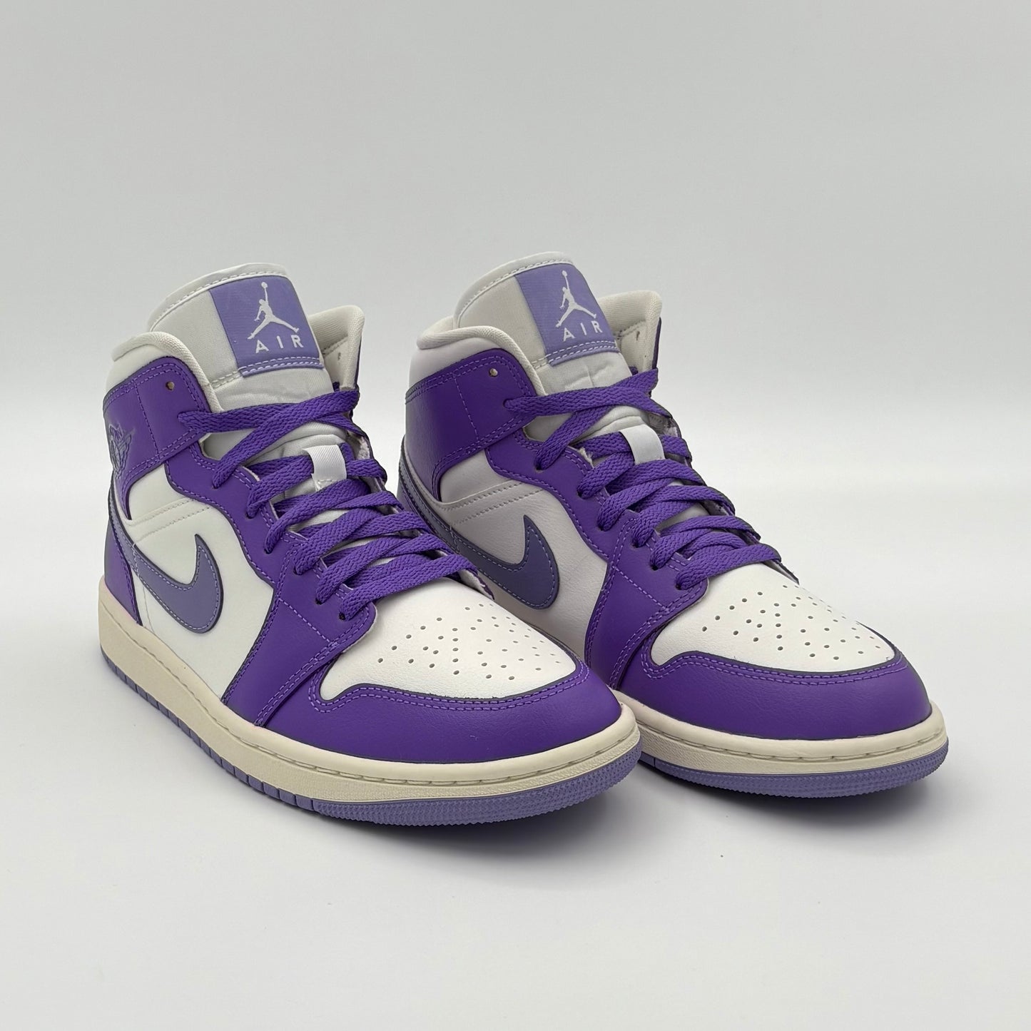 Jordan 1 Mid Action Grape