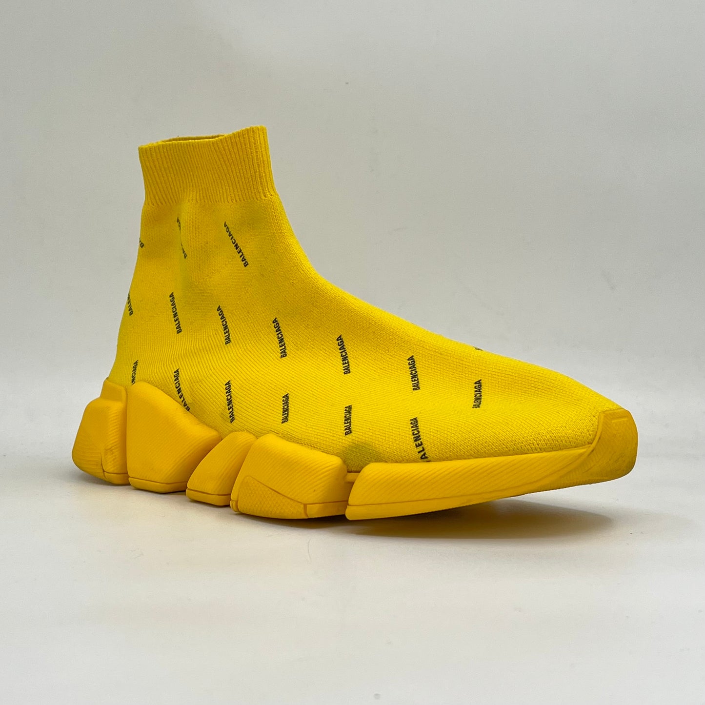 Balenciaga Speed 2.0 (Pre-owned 9/10)