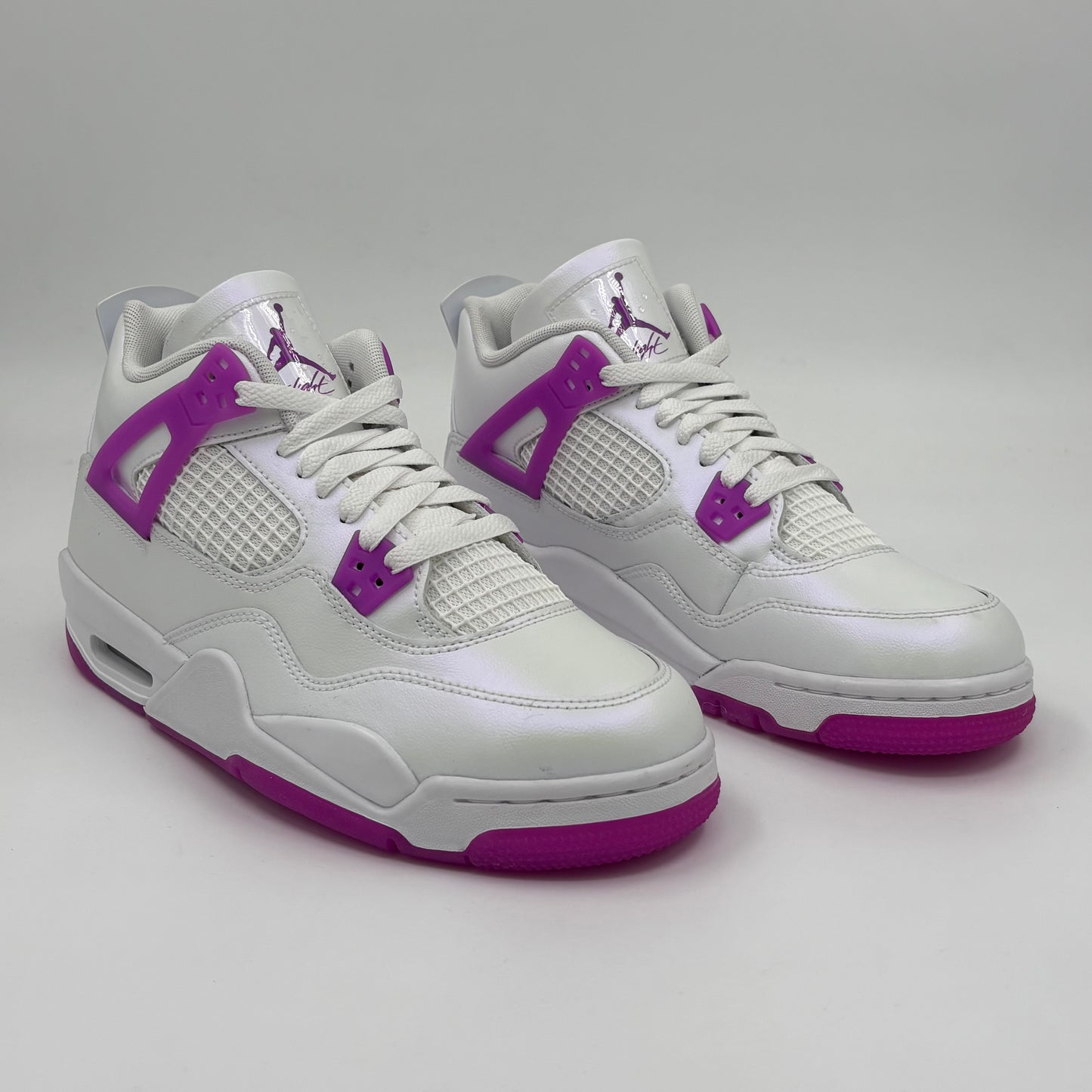 Jordan 4 Retro Hyper Violet