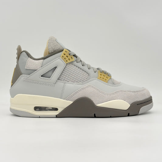 Jordan 4 Retro SE
Craft Photon Dust