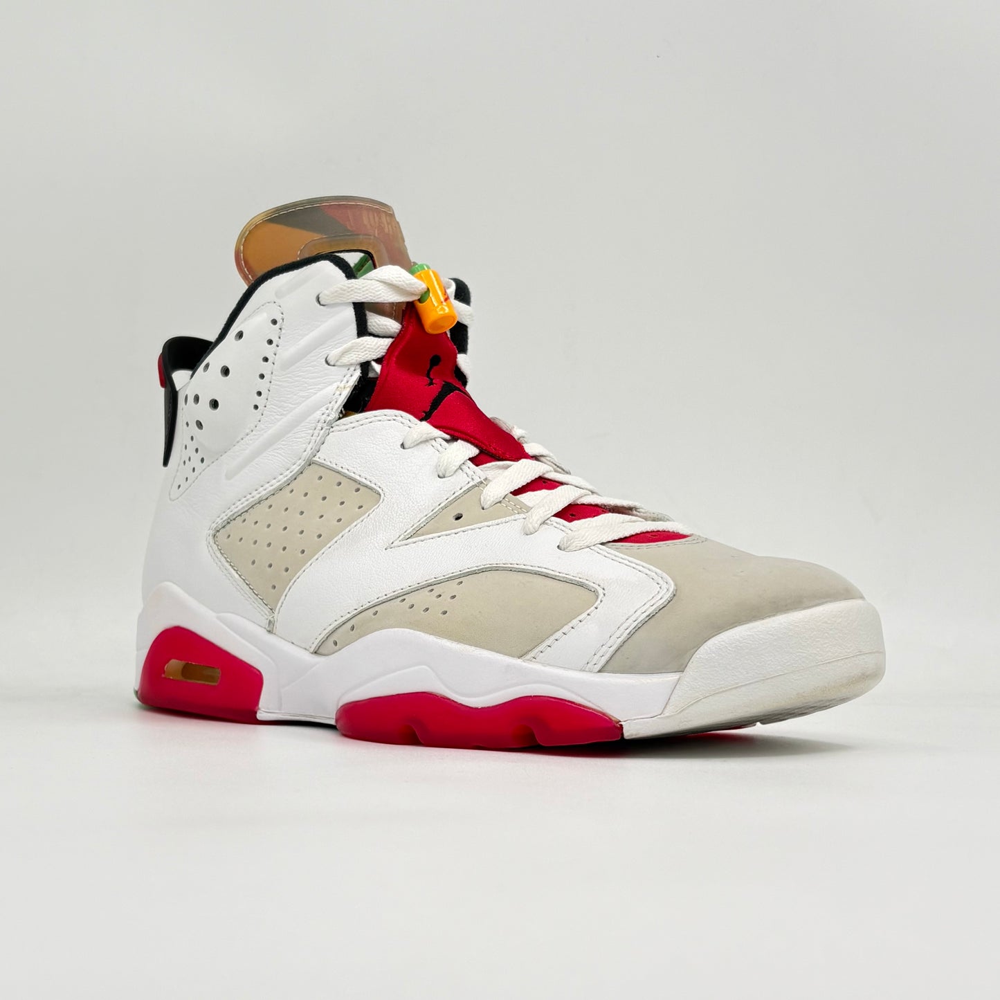 Nike Air Jordan 6 Retro "Hare" (Pre-owned 9/10 No Box)