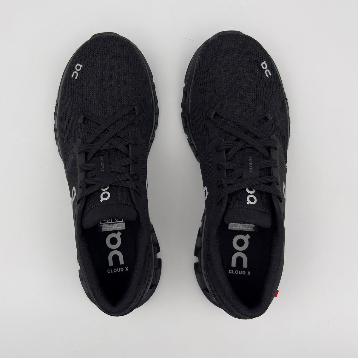 On Running Cloud X 4 Black Eclipse W