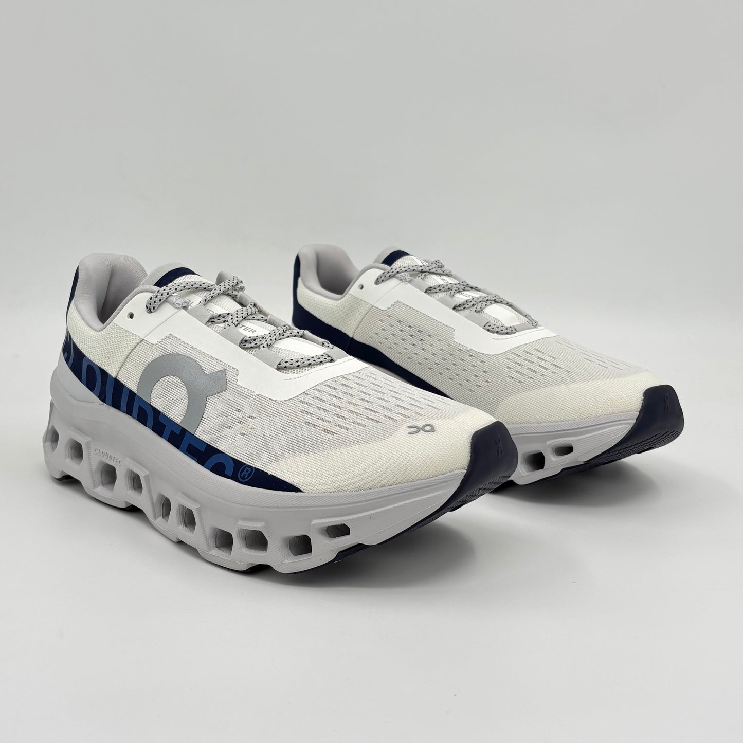 On Running Cloudmonster Ivony Midninght