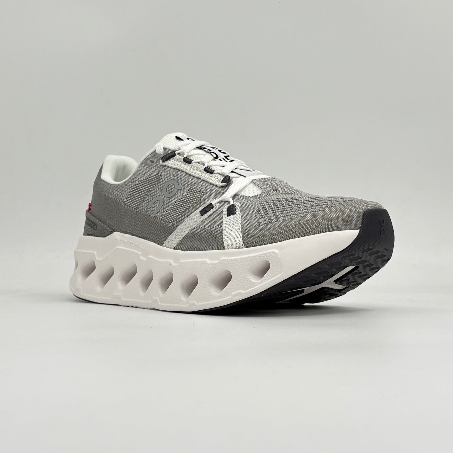 On Running Cloudeclipse Alloy White