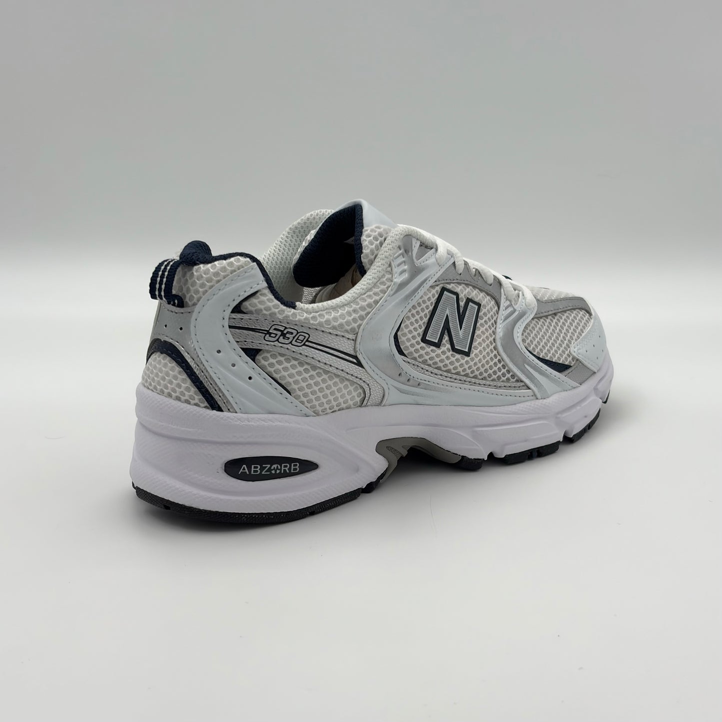 New Balance 530 White Silver Navy