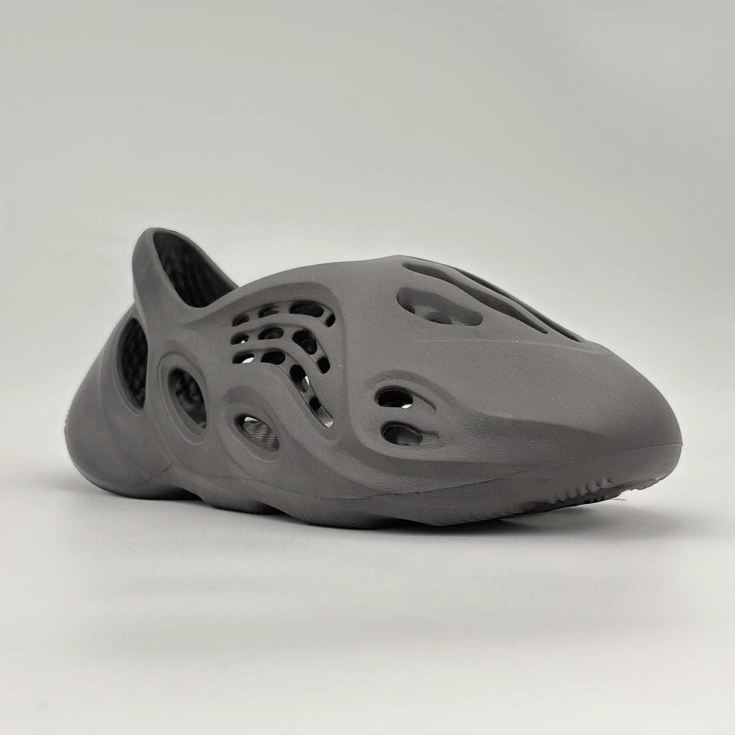 Adidas Yeezy Foam RNR Onyx