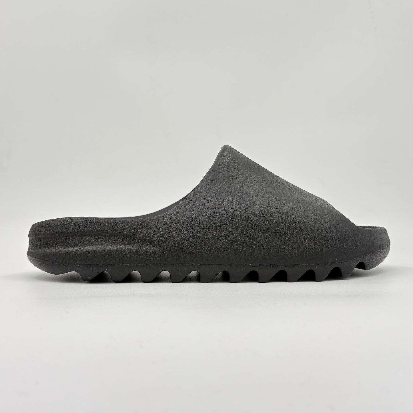 YZY YS-01 Negro