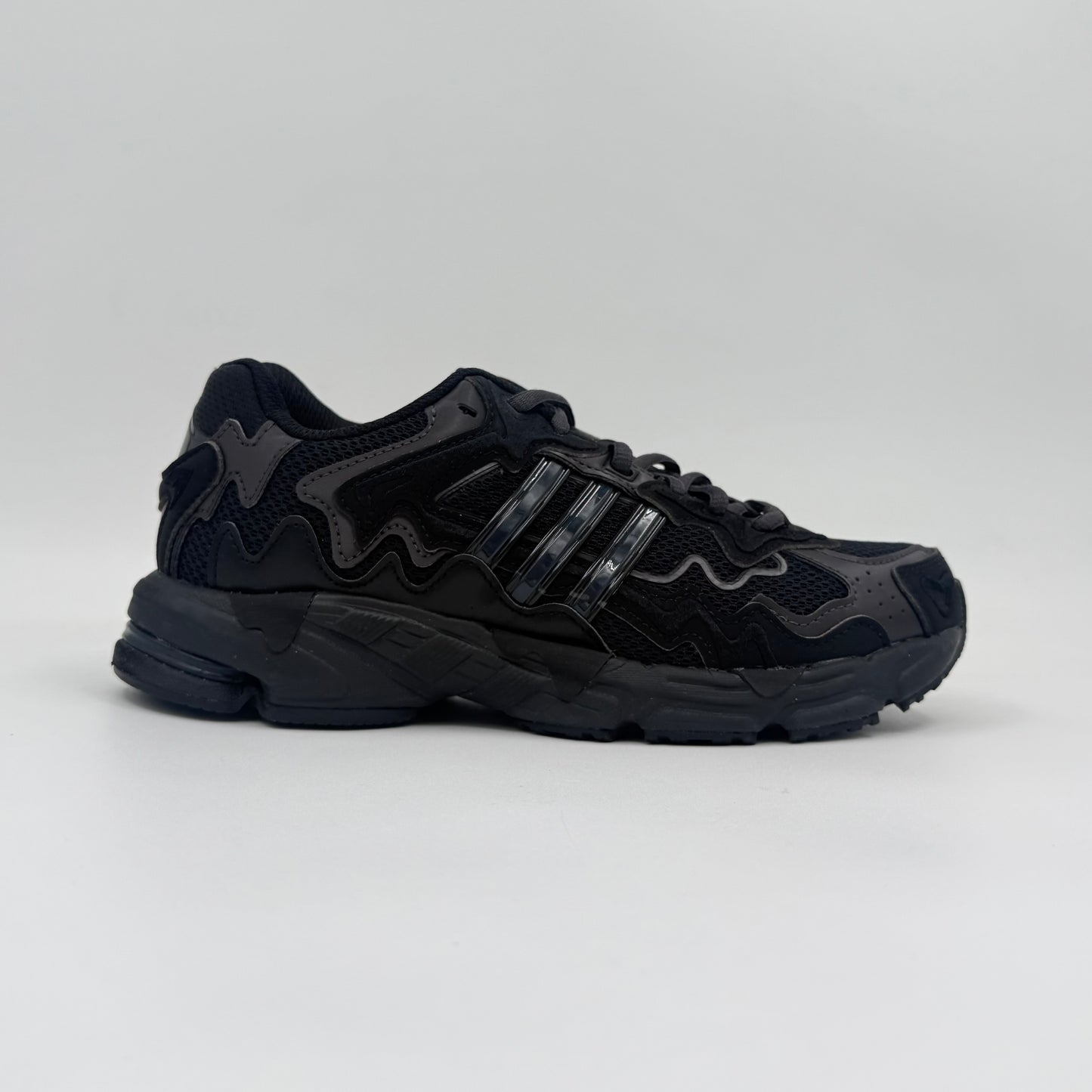 Adidas Response CL
Bad Bunny Triple Black              (Pre-owned condition 9/10)