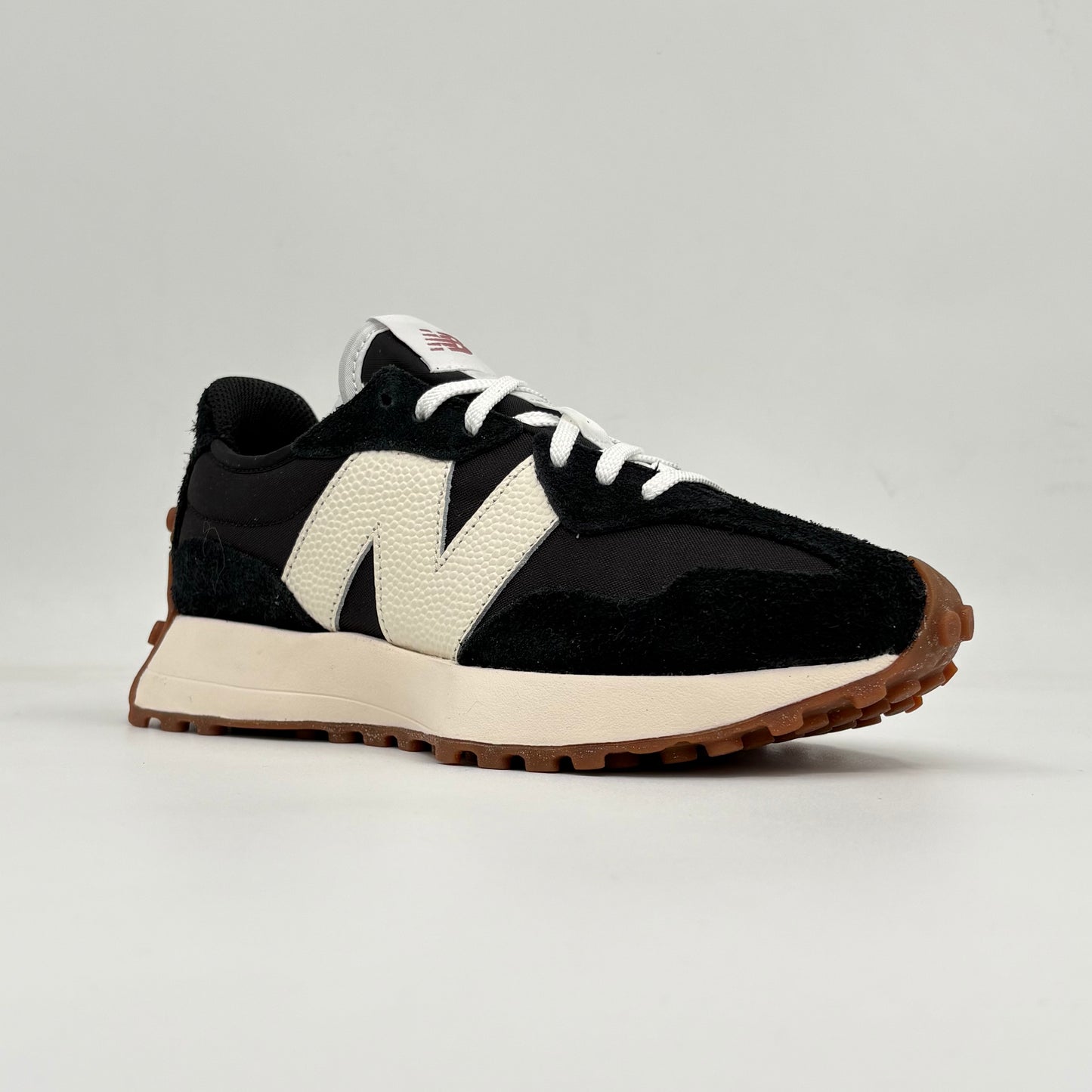 New Balance 327 Black White Gum