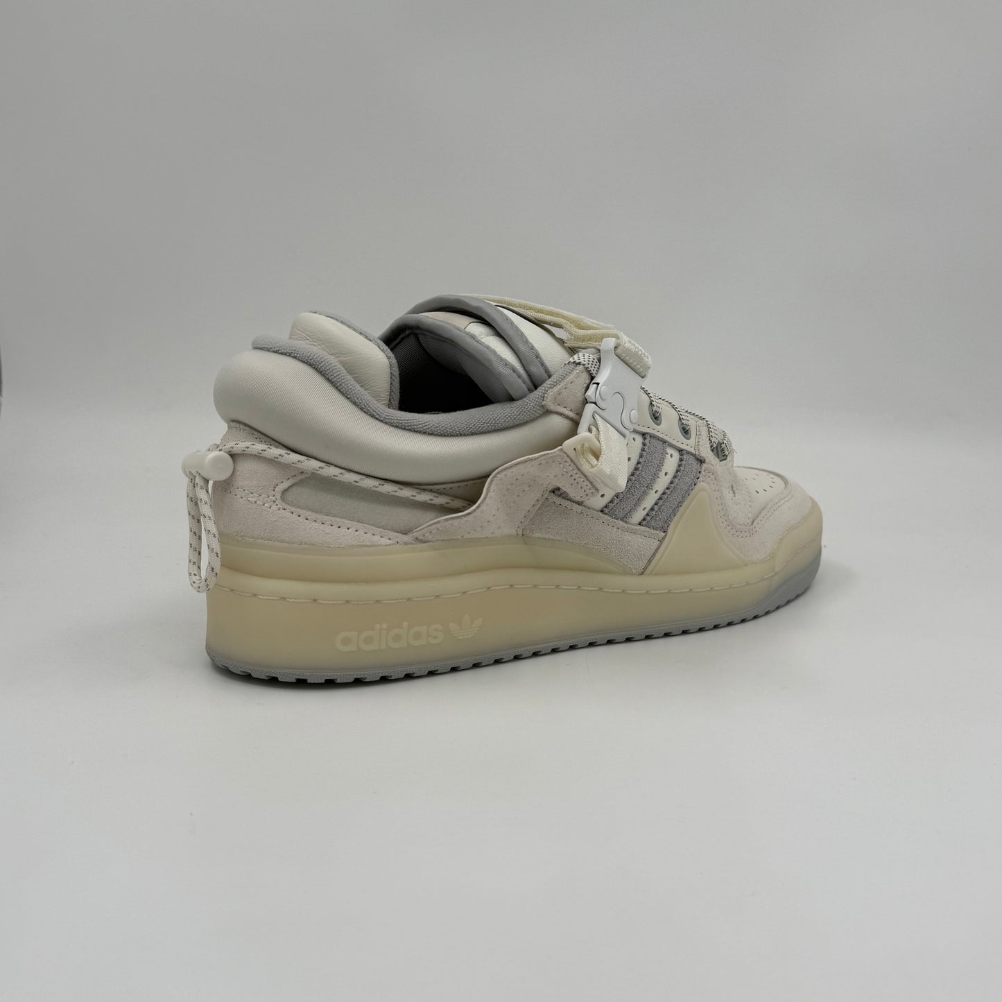 Adidas Forum Buckle Low
Bad Bunny Last Forum