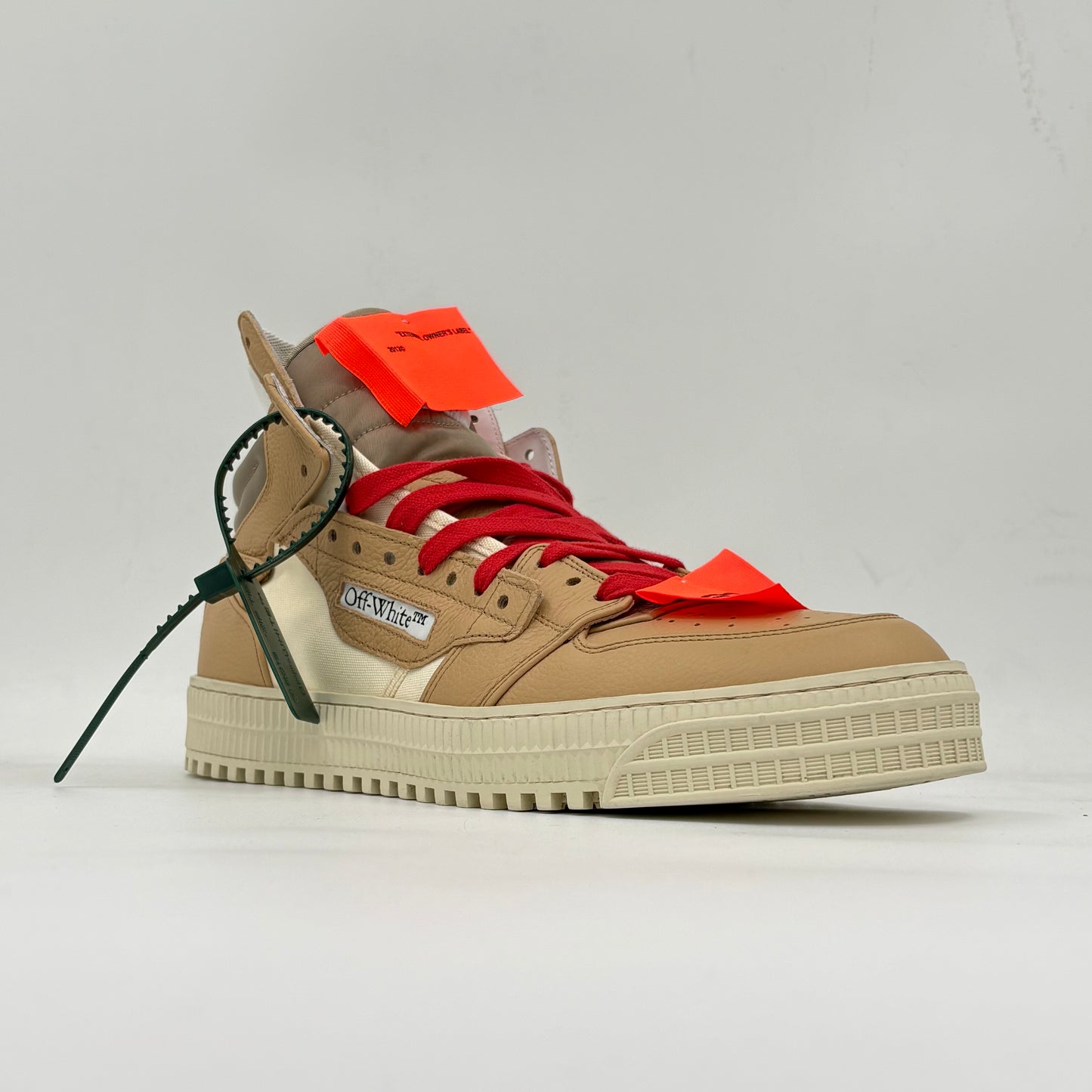 Off-White Off Court 3.0