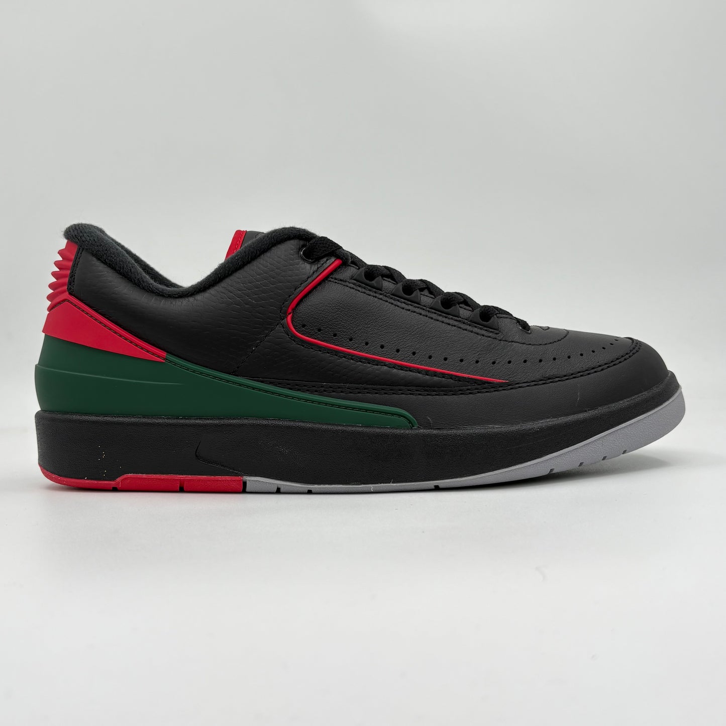 Jordan 2 Retro Low Christmas