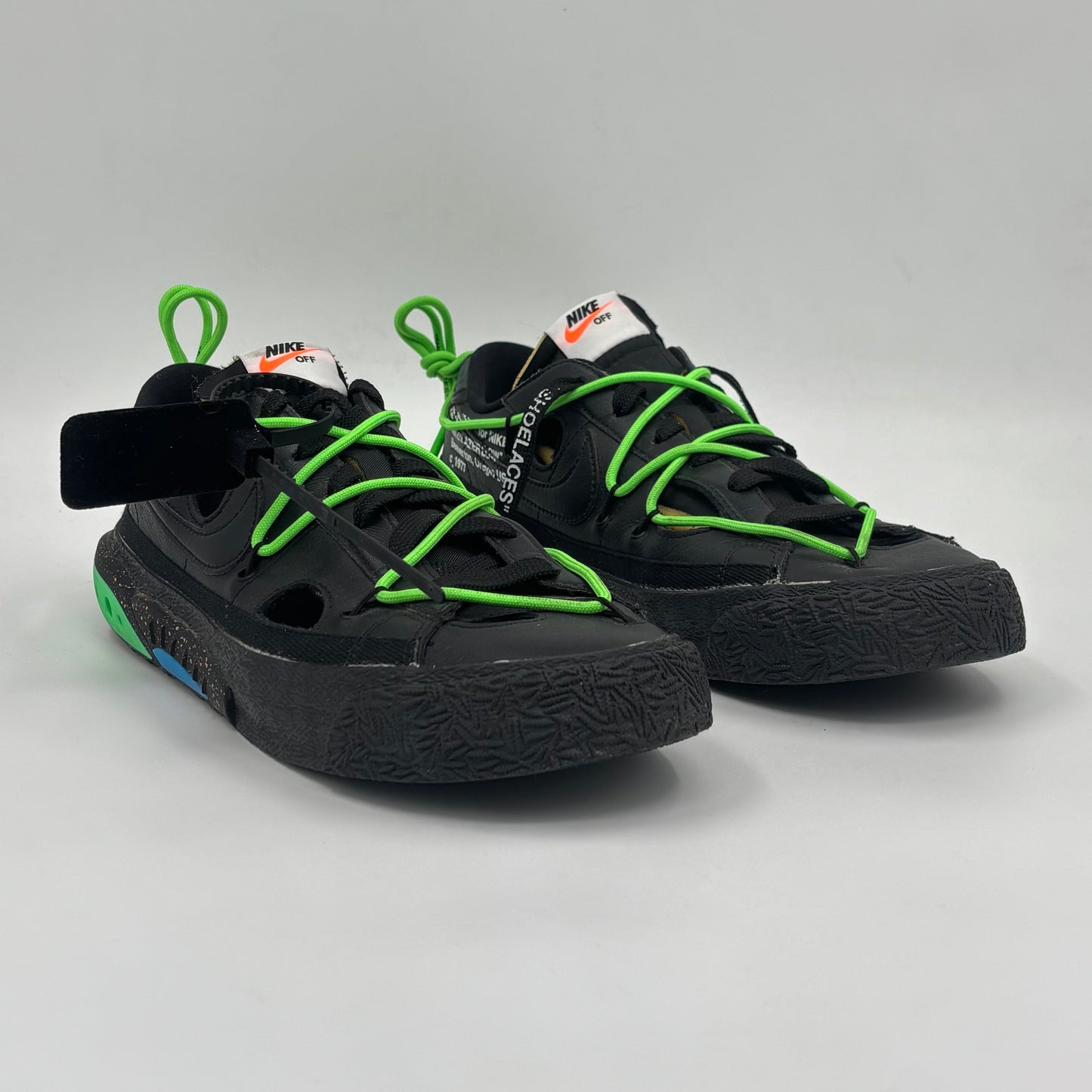 Nike Blazer Low x Off-White 'Black and Electro Green