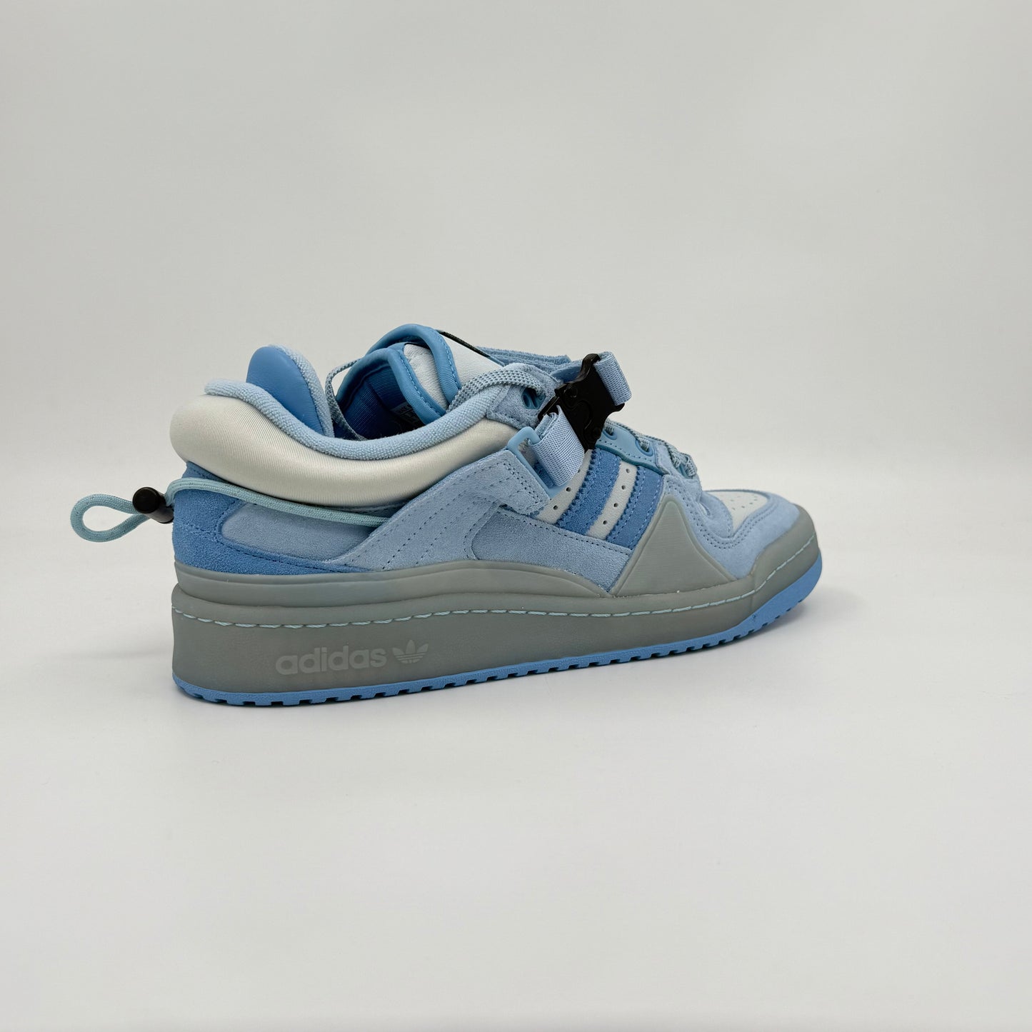 Adidas Forum Buckle Low
Bad Bunny Blue Tint