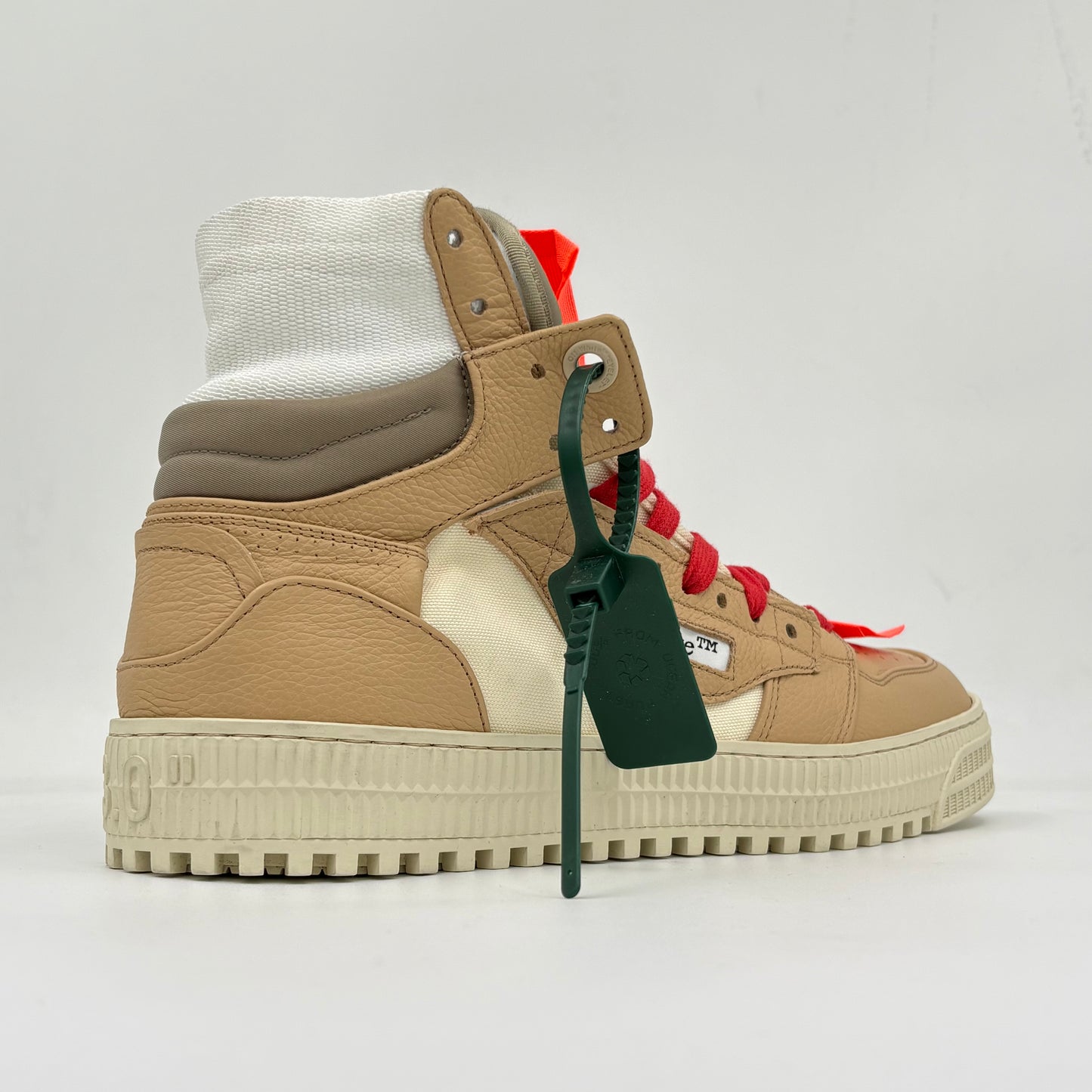 Off-White Off Court 3.0