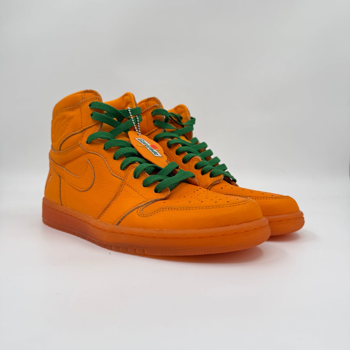 Jordan 1 Retro High
Gatorade Orange Peel