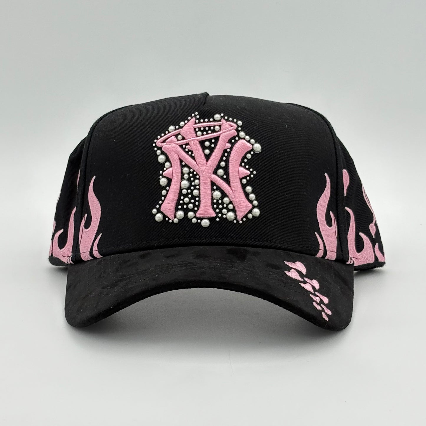 31 HATS NY PEARLS IN LOVE