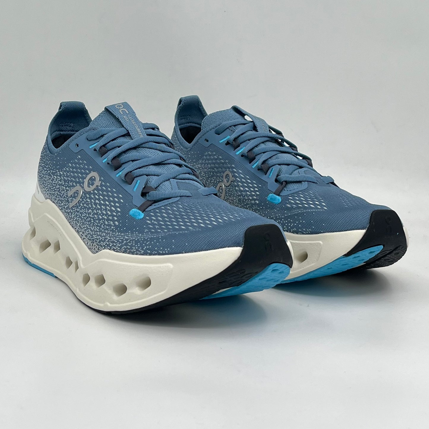 On Running Cloudsurfer Max Dust Ivory