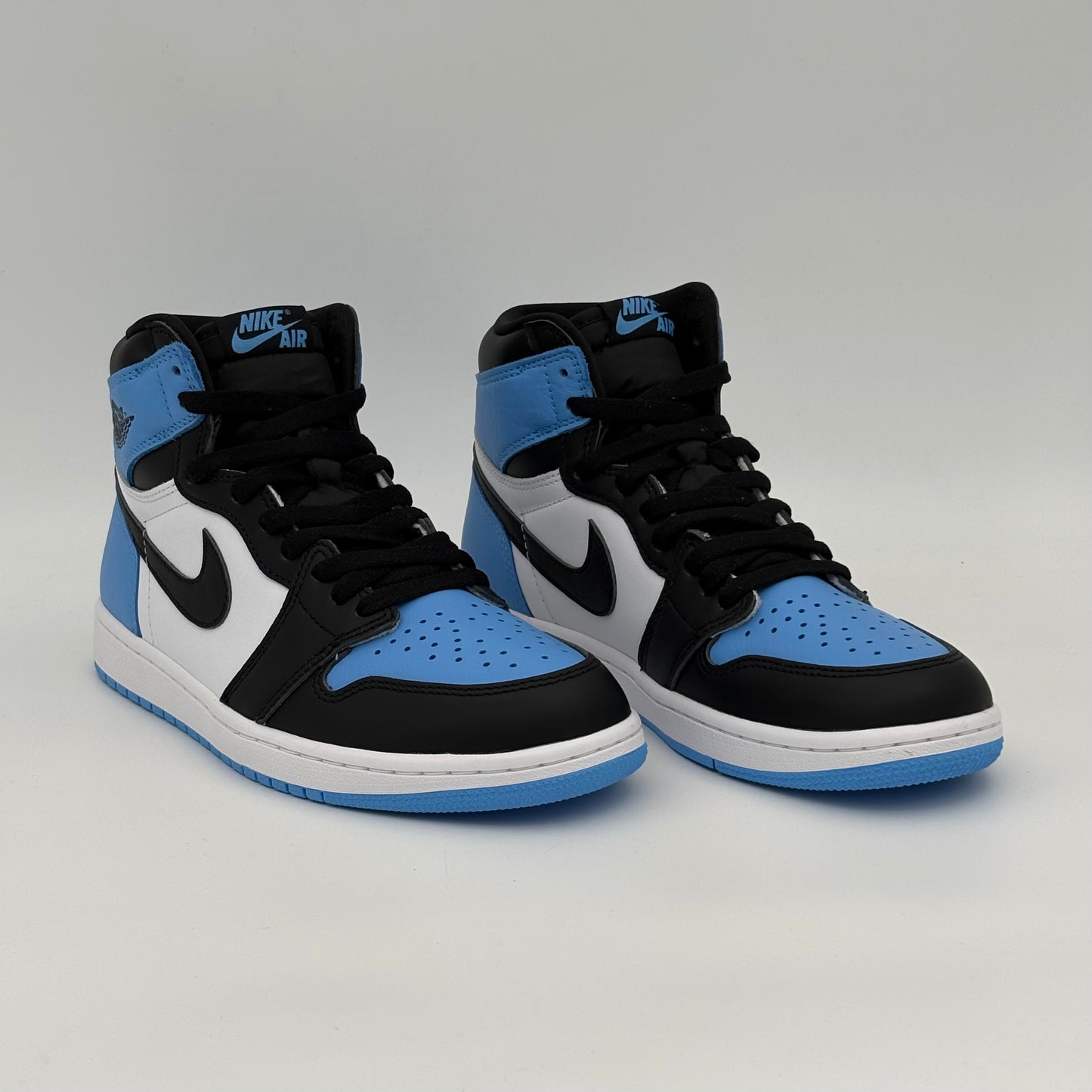 Jordan 1 Retro High OG UNC Toe