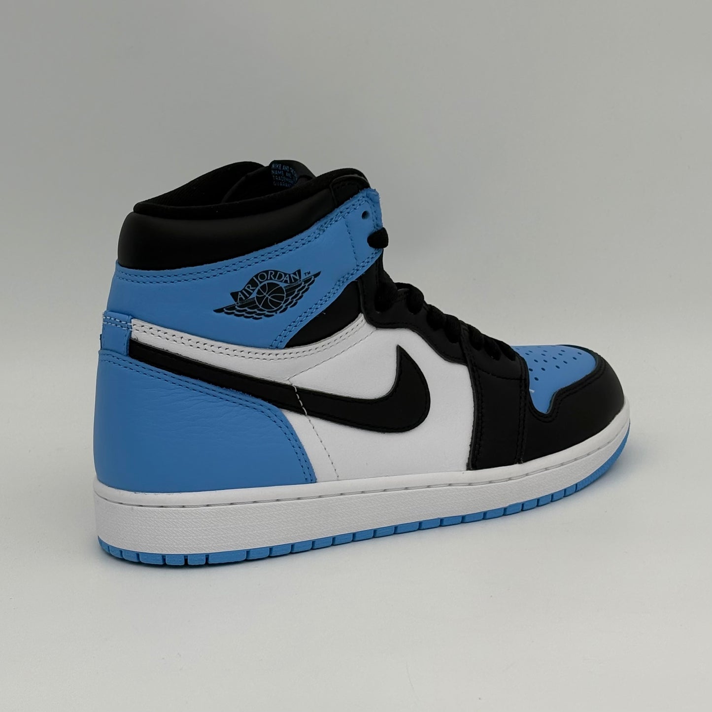 Jordan 1 Retro High OG UNC Toe