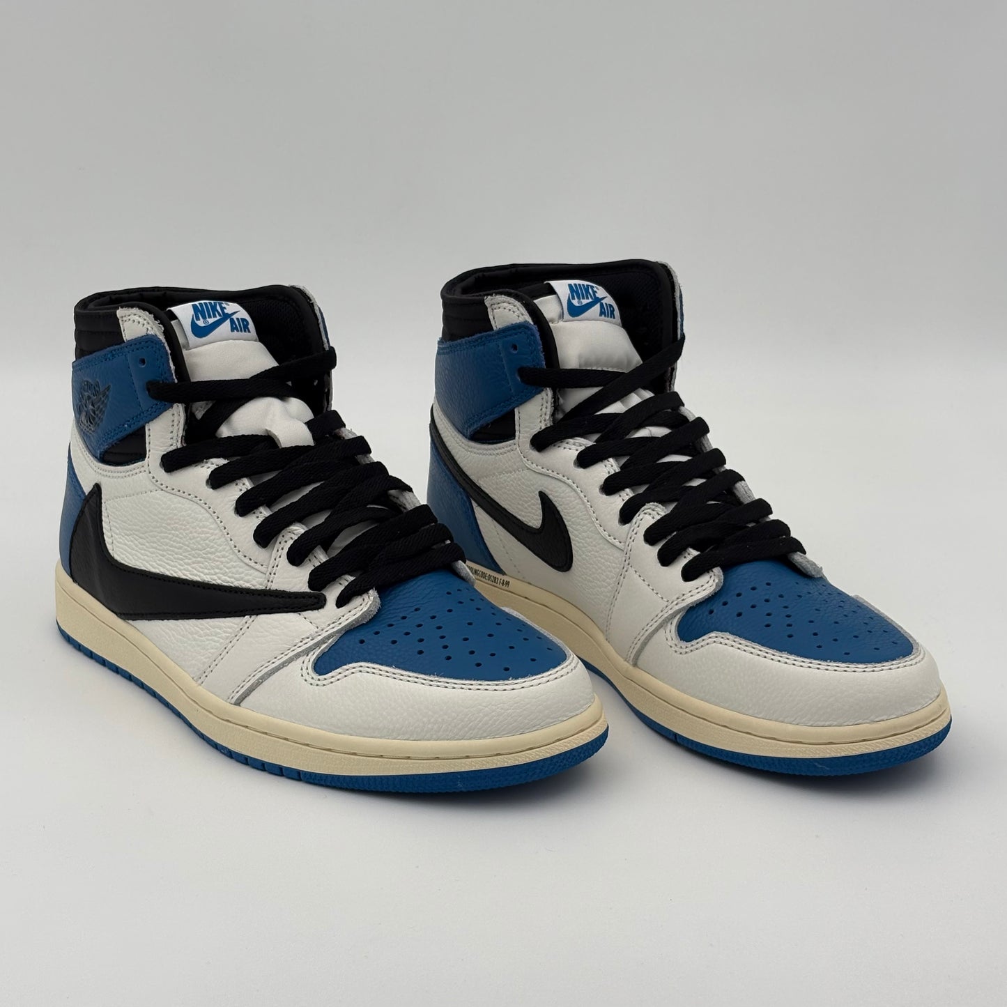 Jordan 1 Retro High OG SP Travis Scott x Fragment