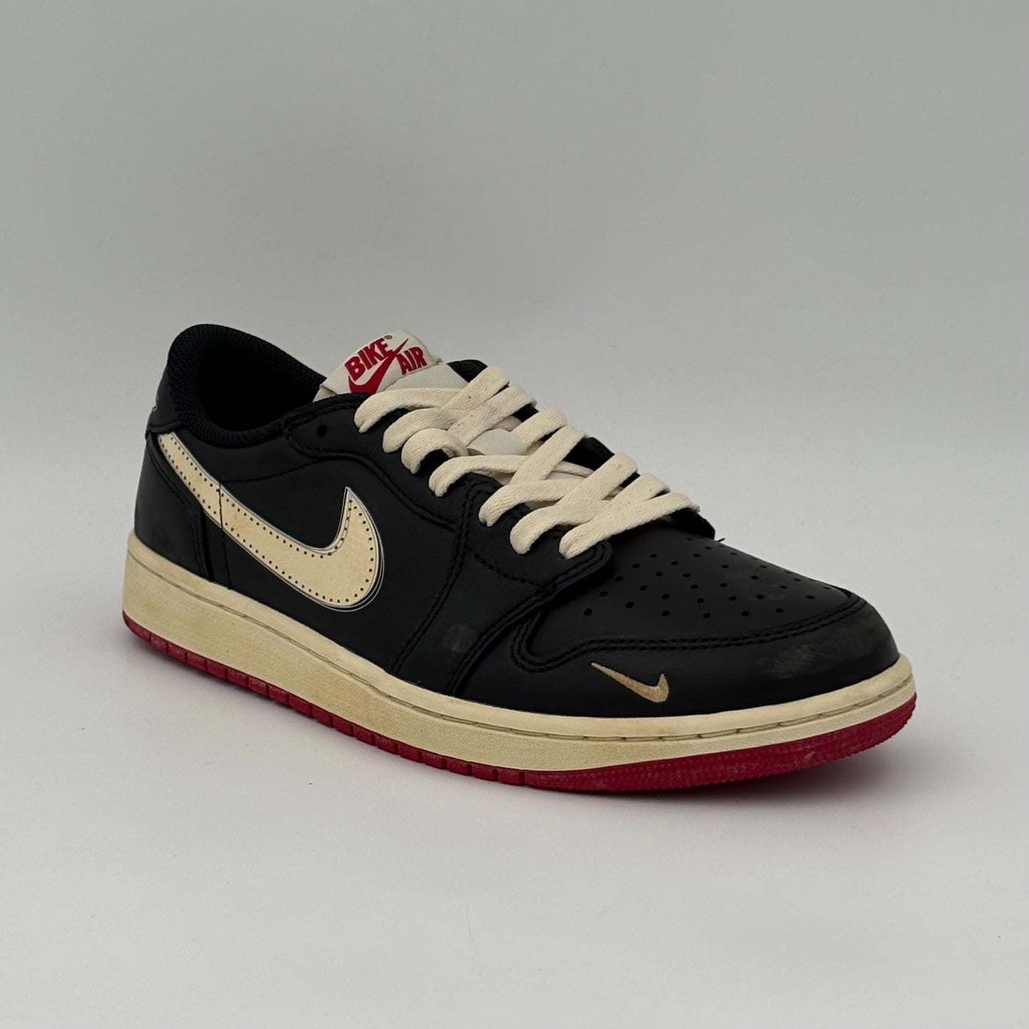 Jordan 1 Retro Low OG Nigel
Sylvester Nitro