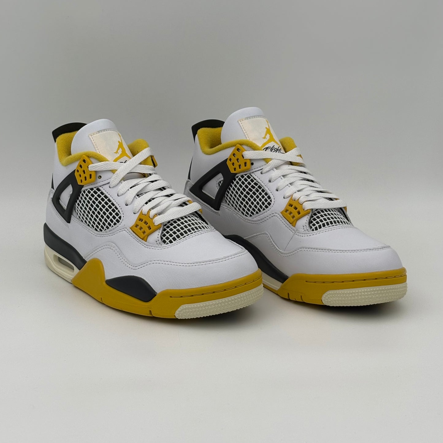 Jordan 4 Retro Yellow Vivid Sulfur