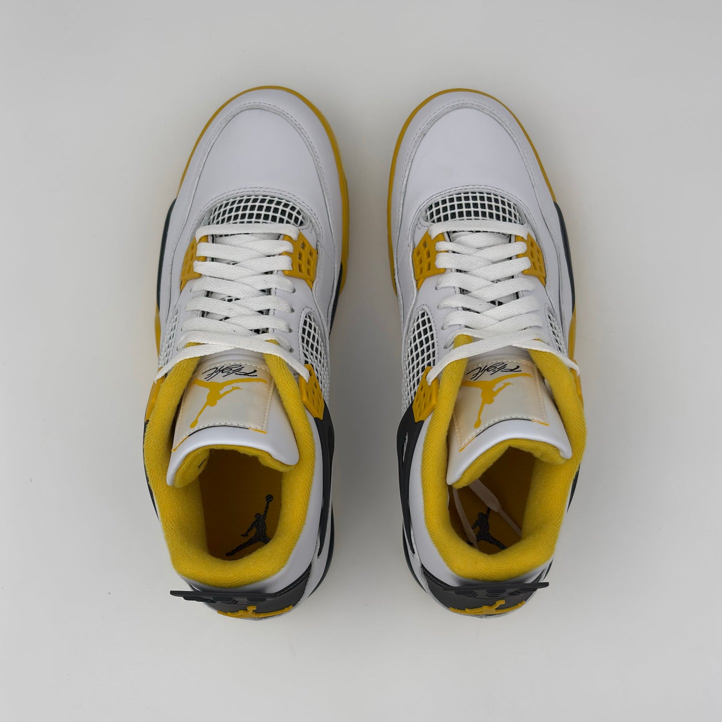 Jordan 4 Retro Yellow Vivid Sulfur