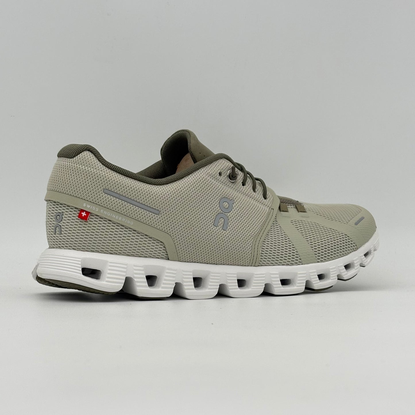 On Running Cloud 5 Chalk Grove