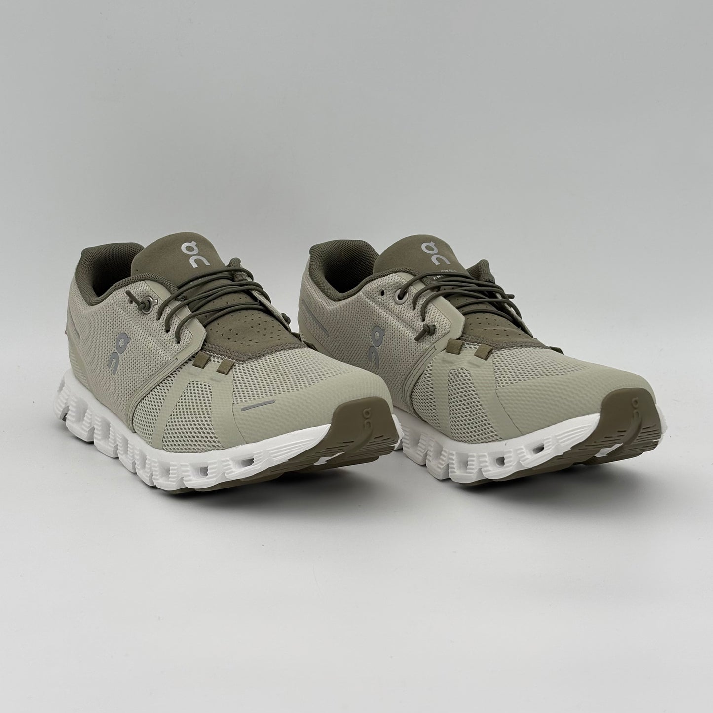 On Running Cloud 5 Chalk Grove