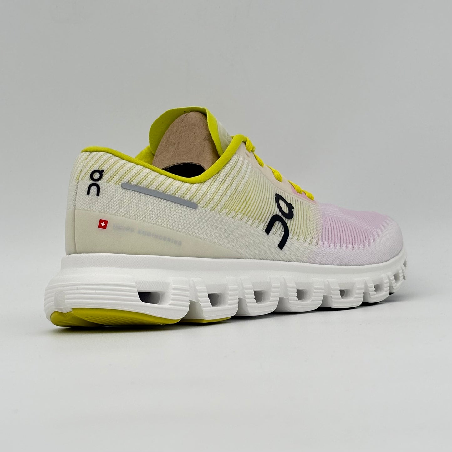 On Running Cloud 6 Plush Petal Lime