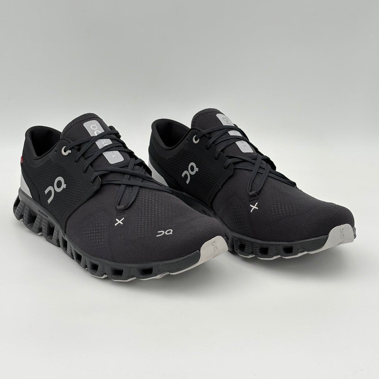 On Running Cloud X3 Black