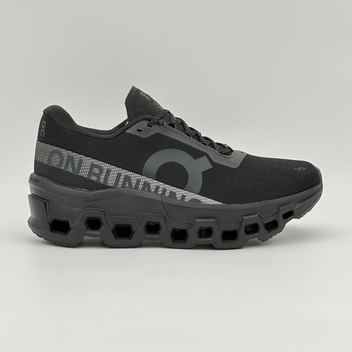 On Running Cloudmonster 2 Black Eclipse