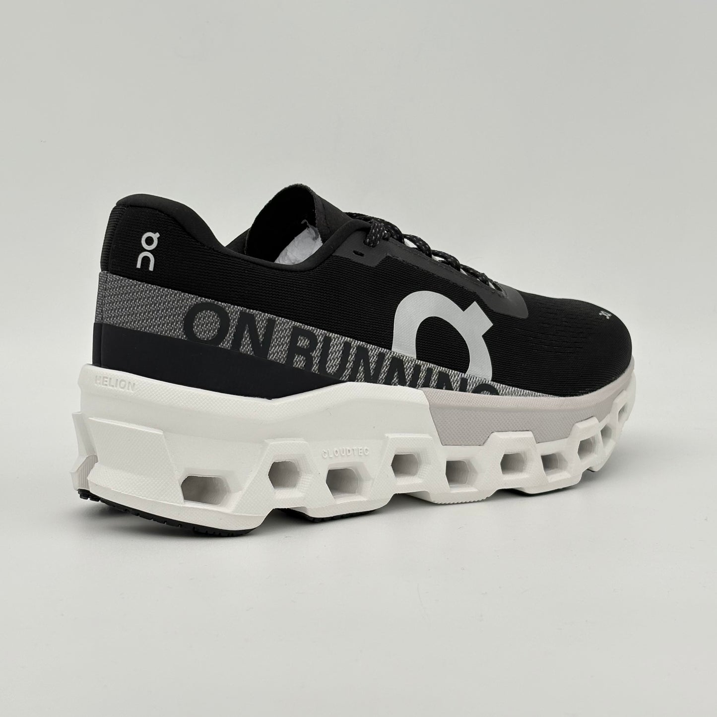 On Running Cloudmonster 2 Black Frost