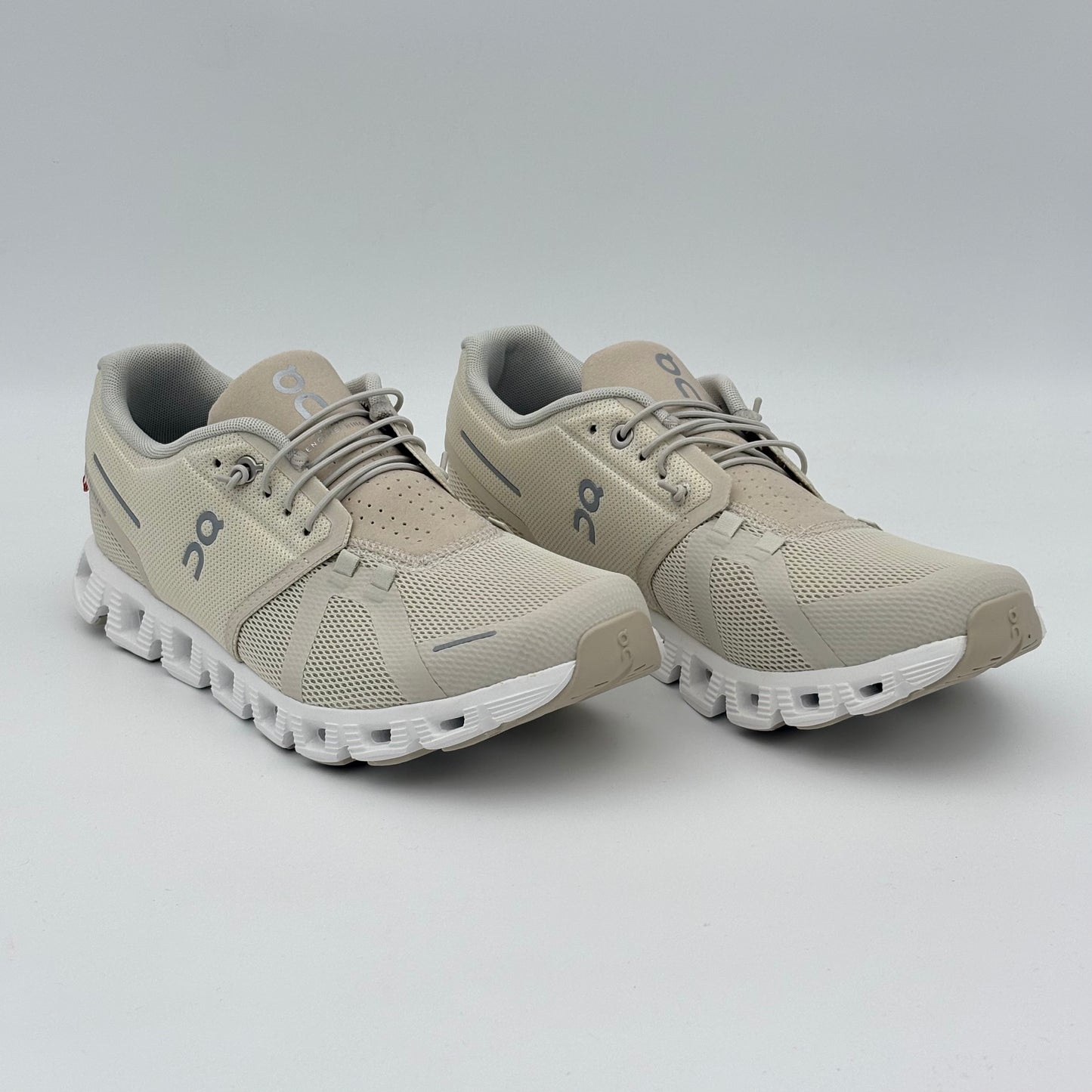 On Running Cloud 5 Cream Sand