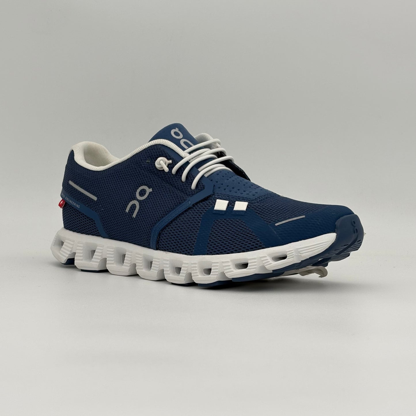 On Running Cloud 5 Denim White