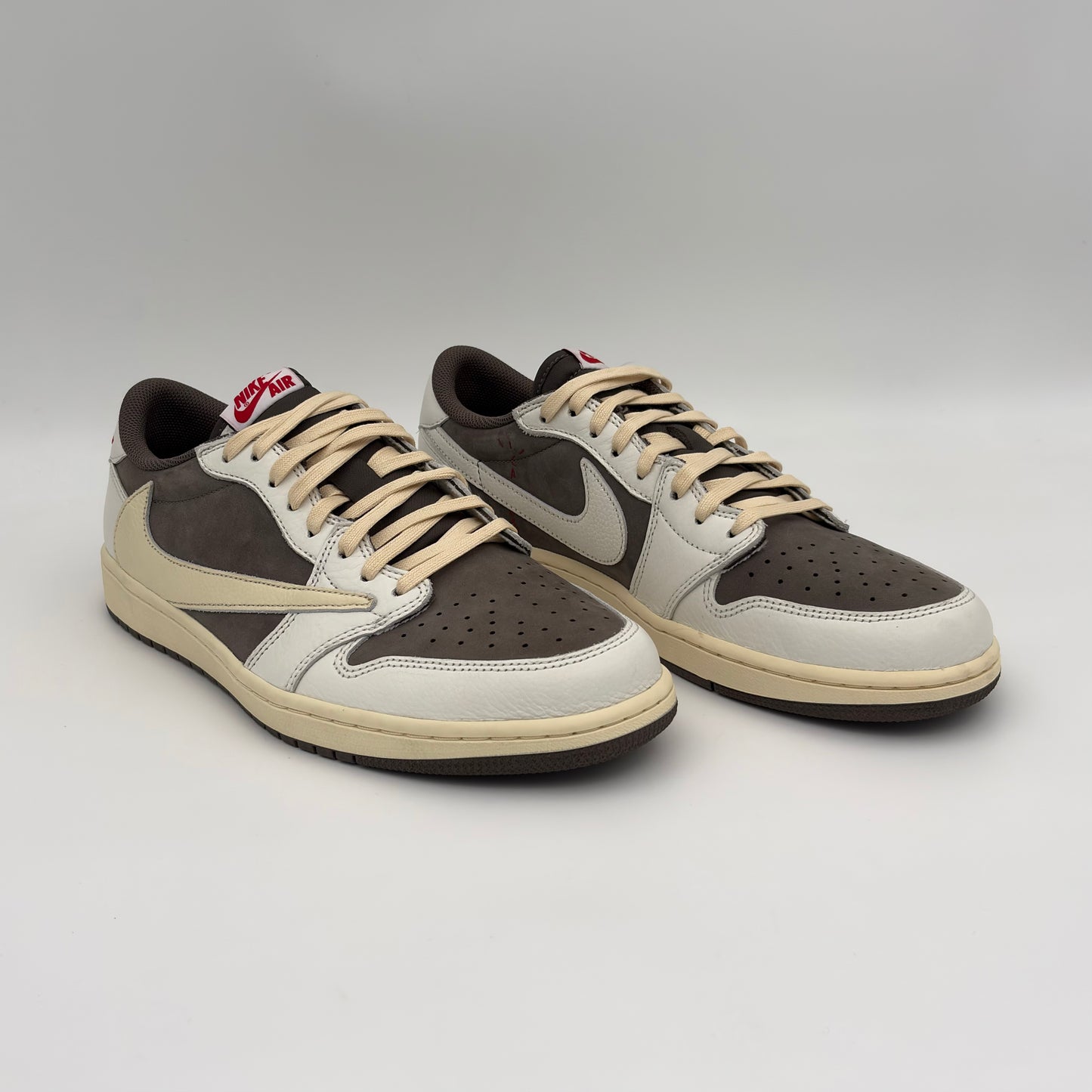 Jordan 1 Retro Low OG SP Travis Scott Reverse Mocha