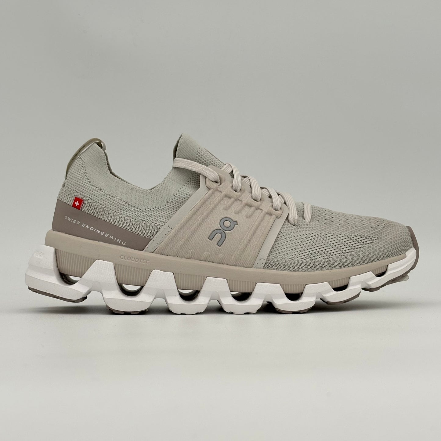 On Running Cloudswift 3 Pearl Fog